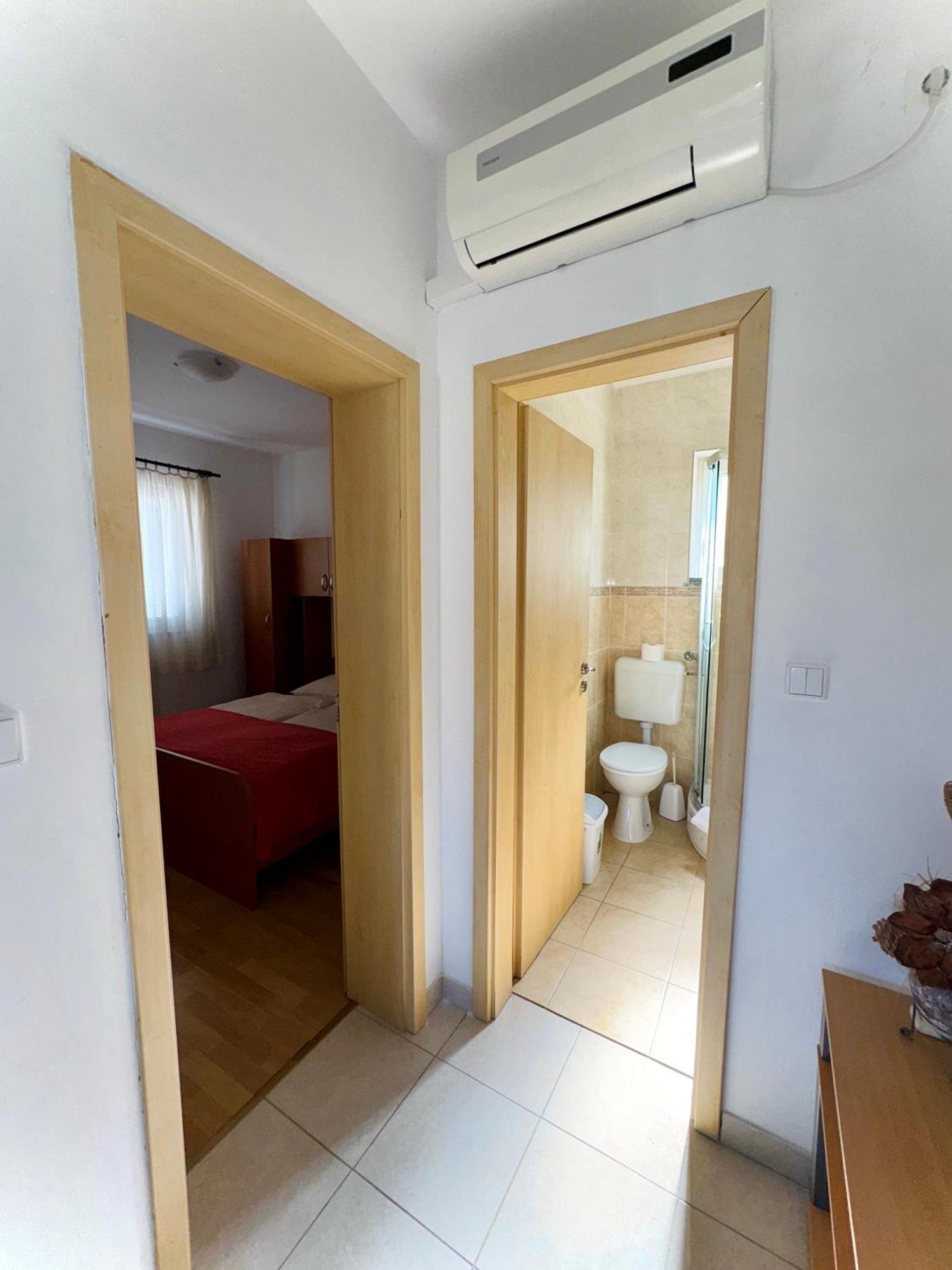 דראגה Apartments Elvira מראה חיצוני תמונה