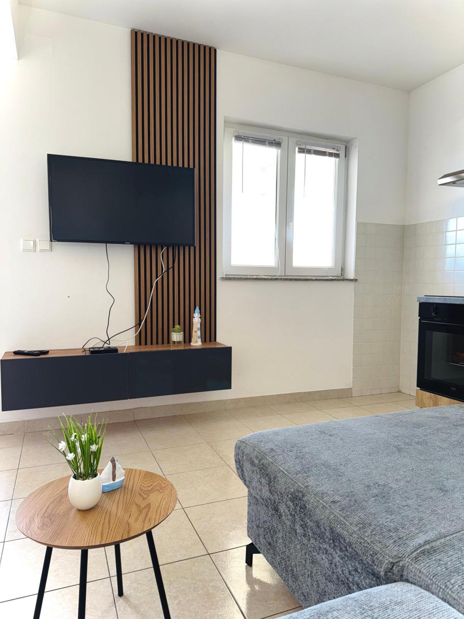 דראגה Apartments Elvira מראה חיצוני תמונה